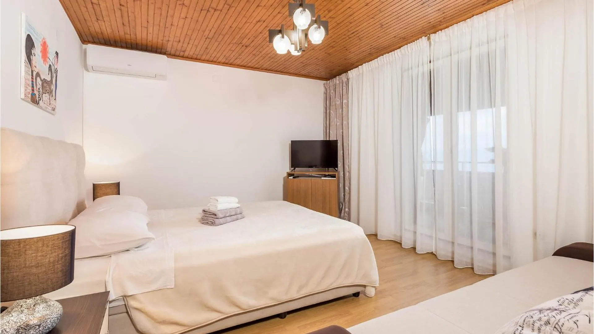Gorgeous Apartment In Lovran With Kitchen 0*,  Κροατία